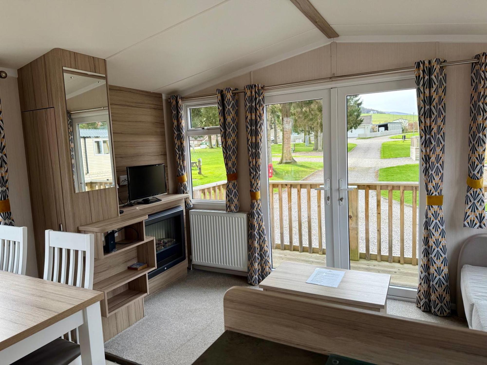 The Trout Van - Beautiful, Luxury Static Caravan Aberlour Εξωτερικό φωτογραφία